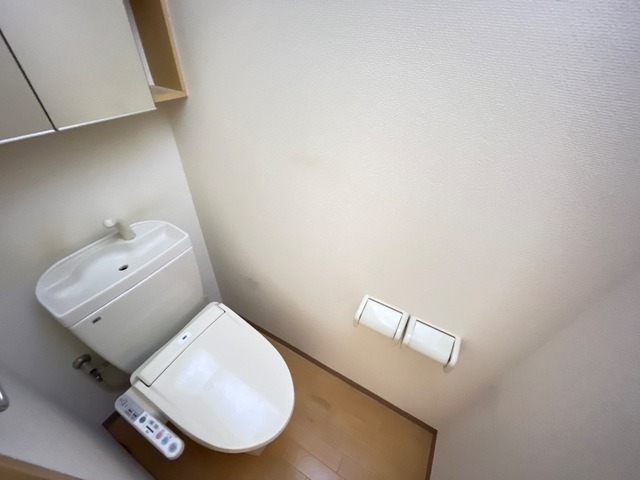 トイレ　図面と現状に相違がある場合には現状を優先