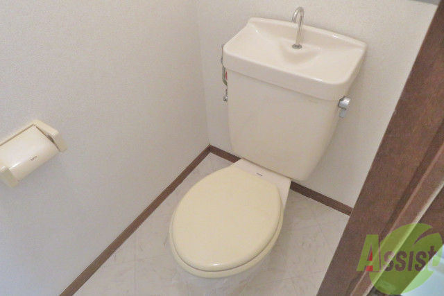 トイレ　トイレは、シンプルで使いやすいタイプですね。
