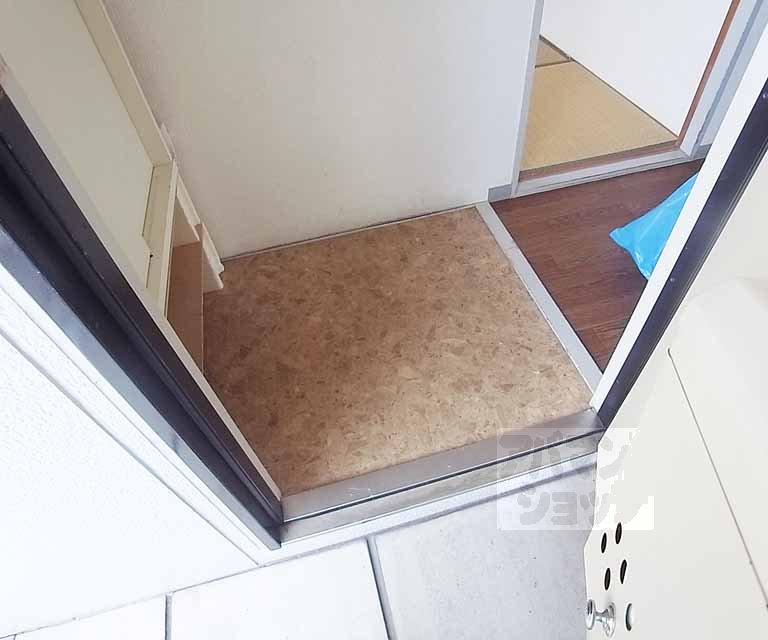 玄関　玄関です。