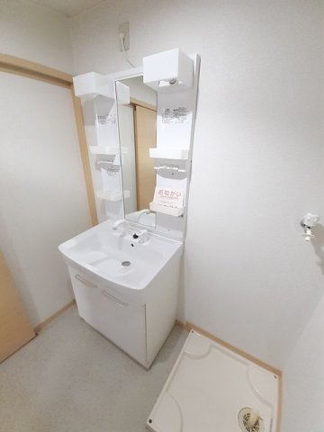 洗面設備　忙しい朝には欠かせない洗面所です