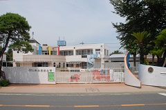 幼稚園・保育園　松山南幼稚園（幼稚園・保育園）まで962m