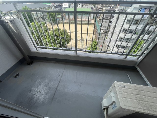 バルコニー　バルコニー付きです