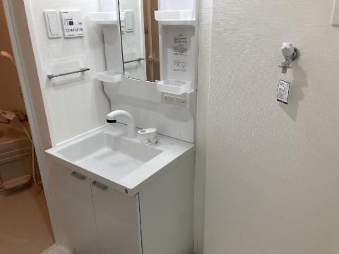 洗面設備　洗髪洗面化粧台