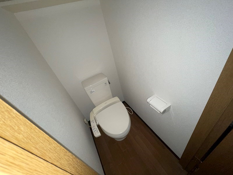 トイレ　参考写真