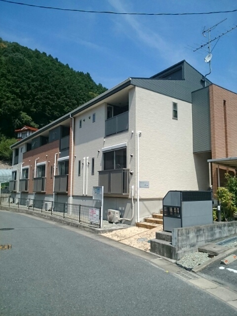 ＪＲ芸備線 新見駅 徒歩8分 築18年