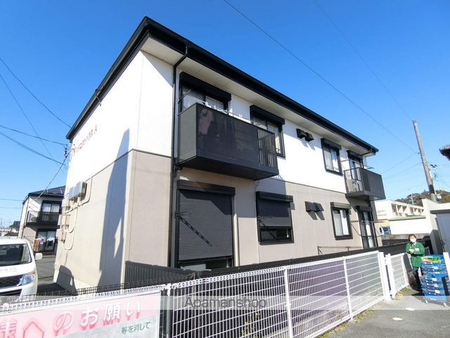 ＪＲ東海道本線 掛川駅 バス乗車時間：18分 最寄りバス停で下車 徒歩5分 築27年