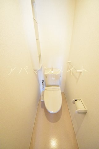 トイレ　ウォシュレット付き！
