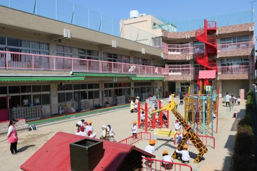 幼稚園・保育園　認定こども園すぎな保育園（幼稚園・保育園）まで632m