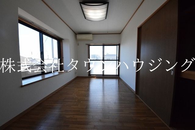 居室・リビング　★タウンハウジング大井町店取り扱い物件★