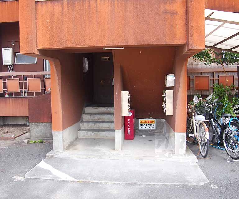 ワーカーハイツ鳥羽の外観写真