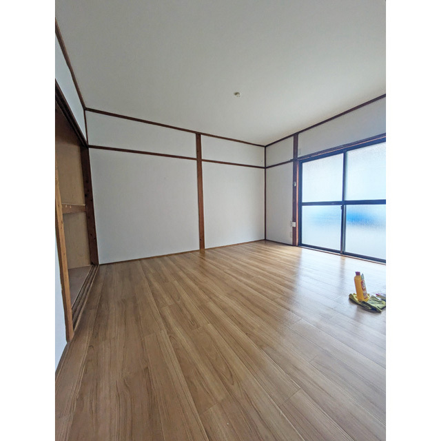 居室・リビング　リビング