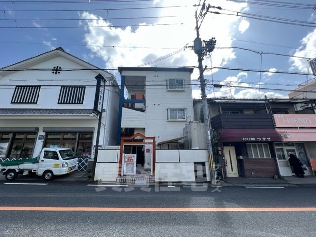 エルカーサ津田の建物外観