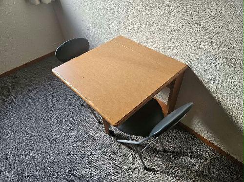 その他設備　机・椅子