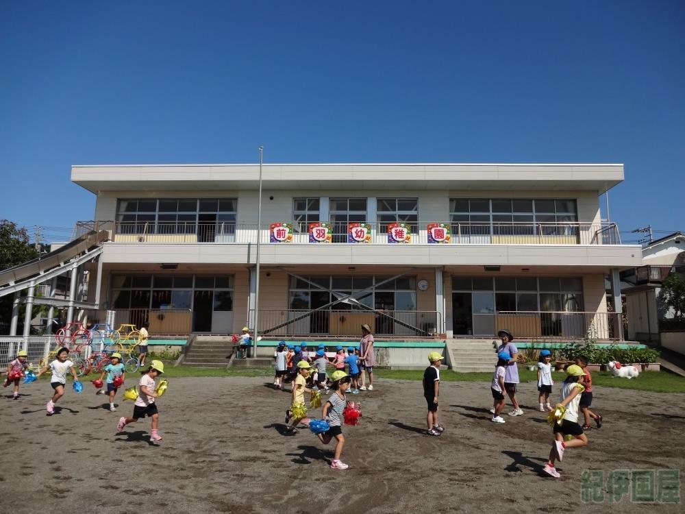 【アゼリアＢの小学校】