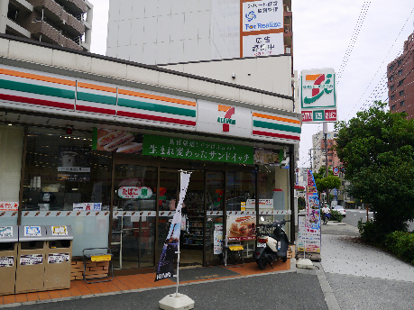 【セイワパレス寺山公園のコンビニ】