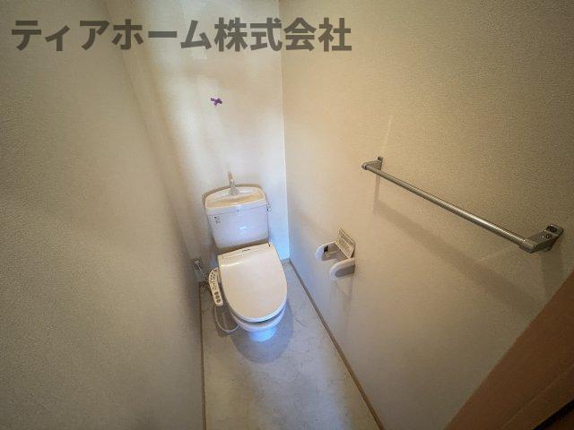 トイレ　ゆったりとした空間のトイレです