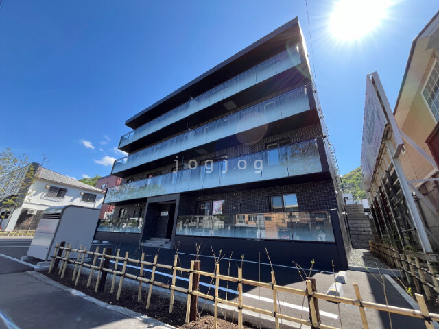 札幌市西区山の手一条のマンションの建物外観