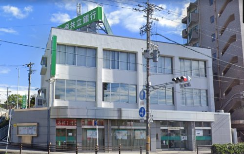 【名古屋市千種区茶屋が坂のマンションの銀行】