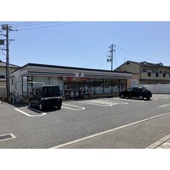 コンビニ　セブンイレブンホクト文化ホール入（コンビニ）まで579m