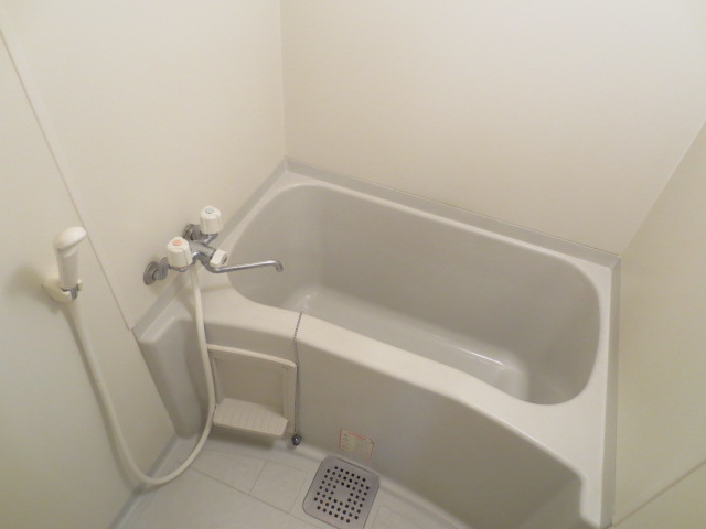 サンデンハイツ近見_内装_2