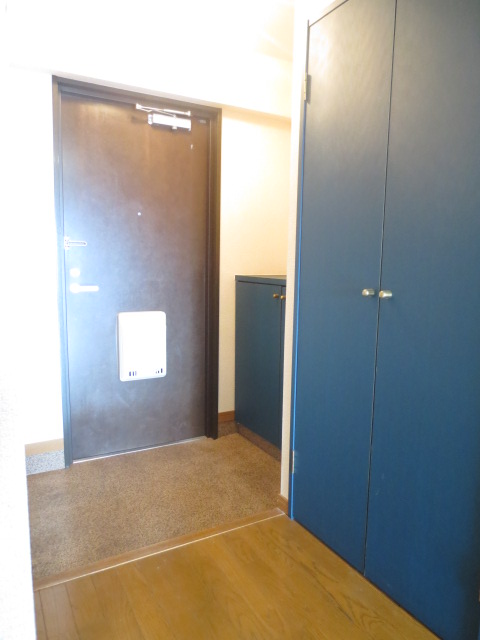 サンデンハイツ近見_内装_6