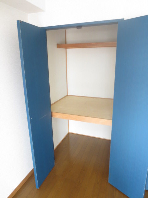 サンデンハイツ近見_内装_4