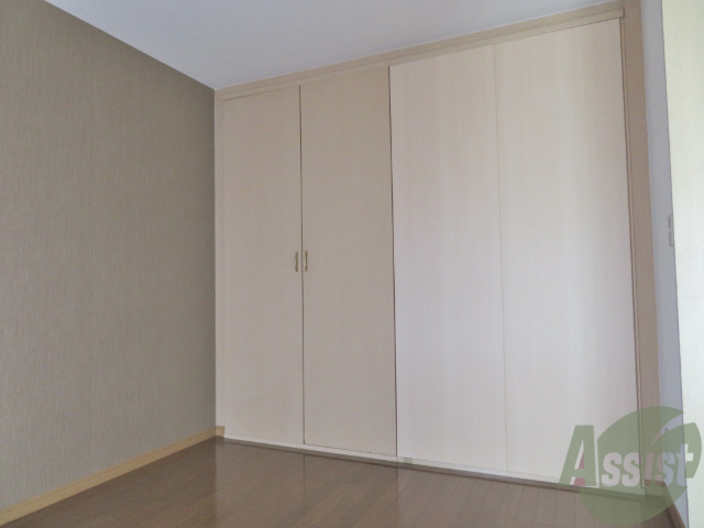 収納　収納はこちらのクローゼットになりますね。