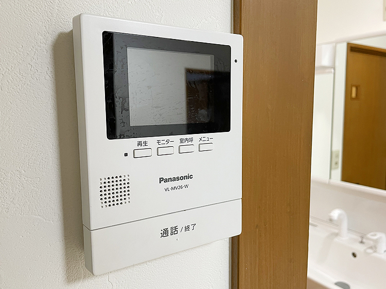 その他設備　☆来客者様を事前で確認できるＴＶインターホン付きです！