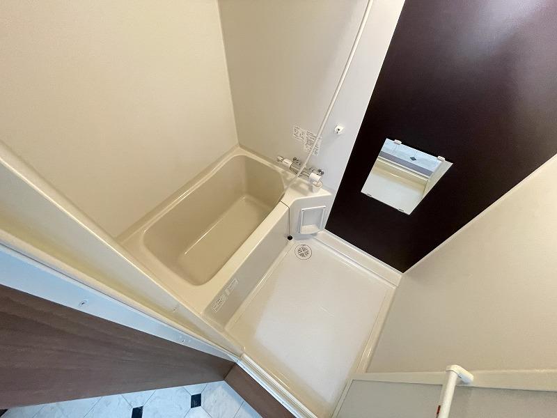 バス・シャワールーム　浴室