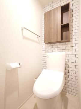 トイレ　シャワー付トイレ