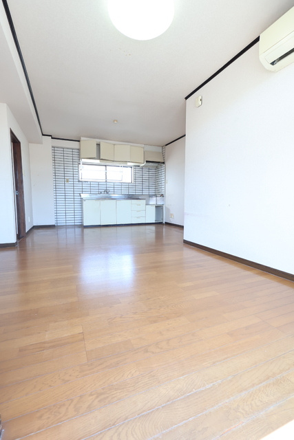 居室・リビング　清掃前のお写真になります