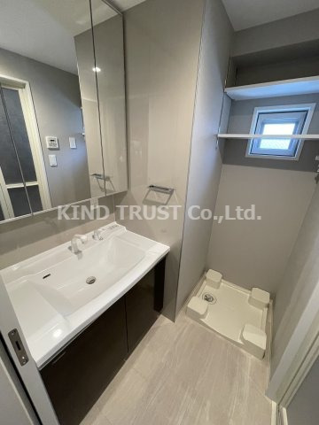 洗面設備　忙しい朝には欠かせない洗面所です