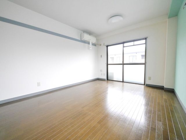 居室・リビング　★お問い合わせはタウンハウジング多摩センター店まで★