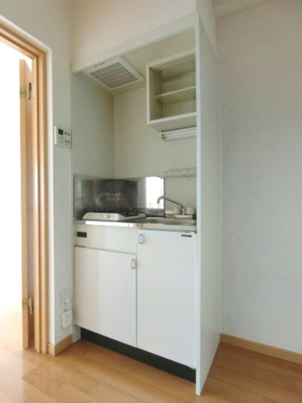 キッチン　図面と現状に相違がある場合には現状を優先．．．