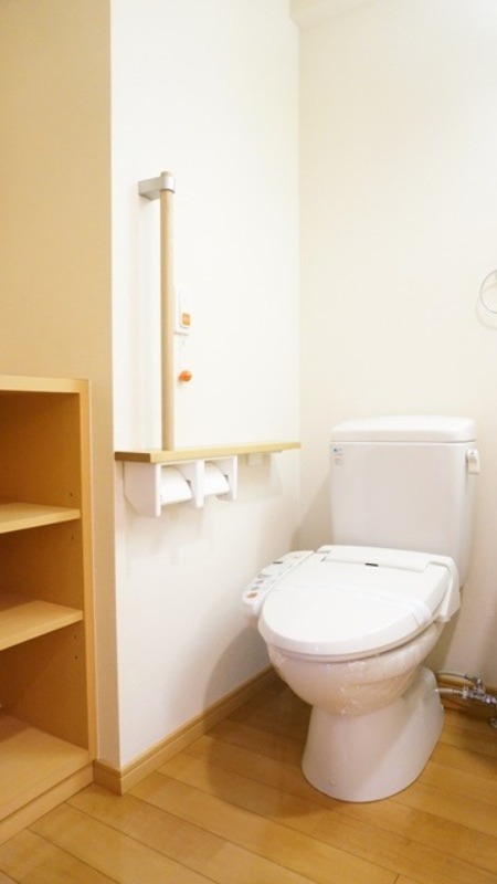 トイレ　図面と現状に相違がある場合には現状を優先．．．