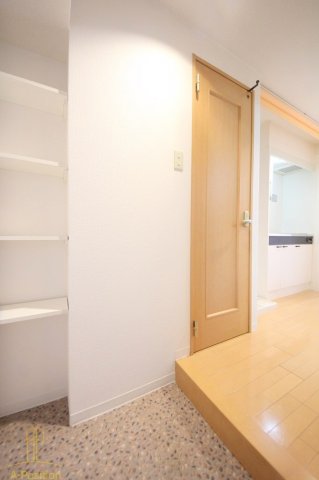 玄関　COZY南久宝寺