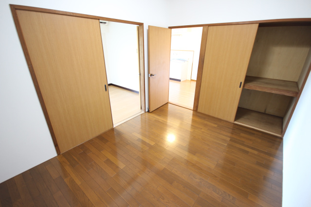 その他部屋・スペース　☆6帖洋室☆