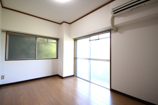 その他部屋・スペース　☆6帖洋室☆