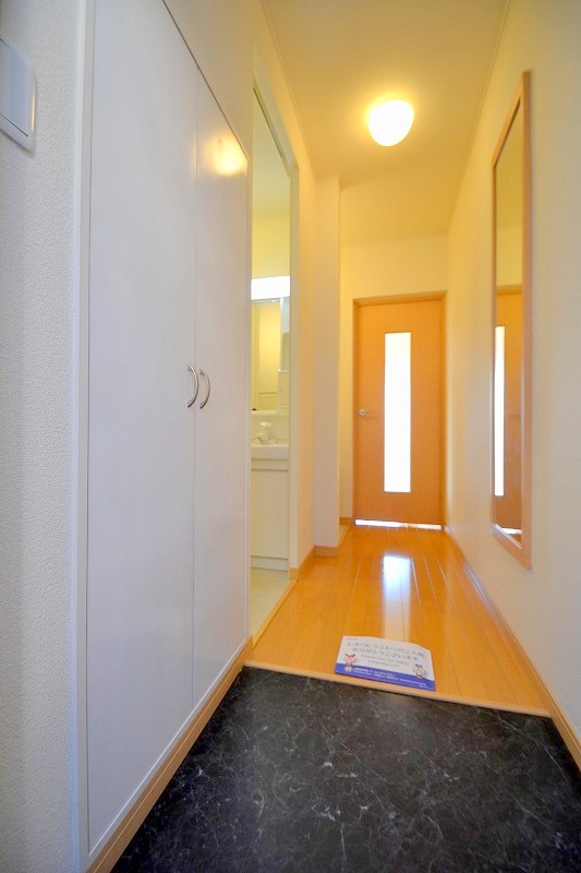 玄関　安芸区の賃貸情報はシティホーム海田センターへお任せください