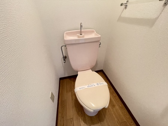 トイレ　※別部屋の写真です