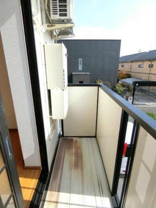 バルコニー　図面と現状に相違がある場合には現状を優先