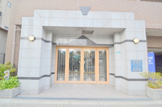 エントランス　エントランス