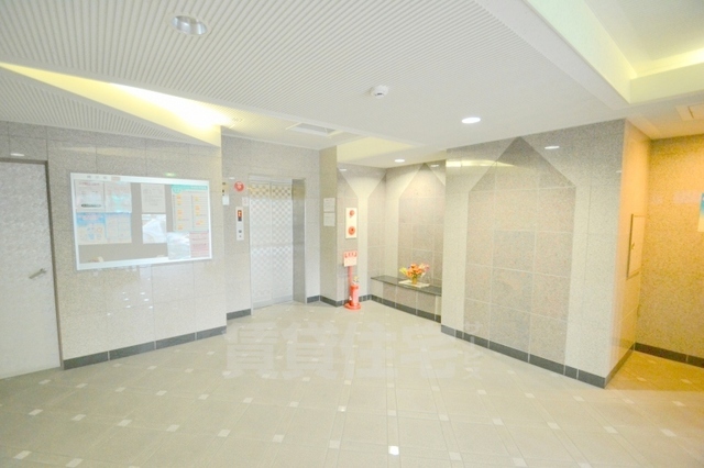 ロビー　エントランス