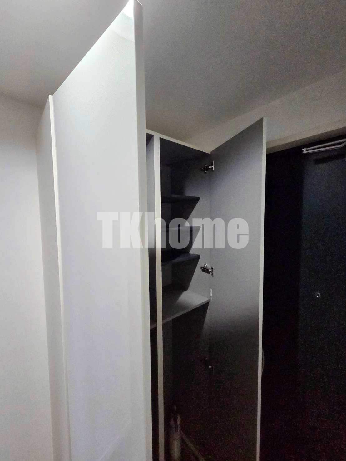 玄関　同マンション別室・参考写真