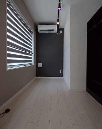 その他部屋・スペース　明るい色調の室内です