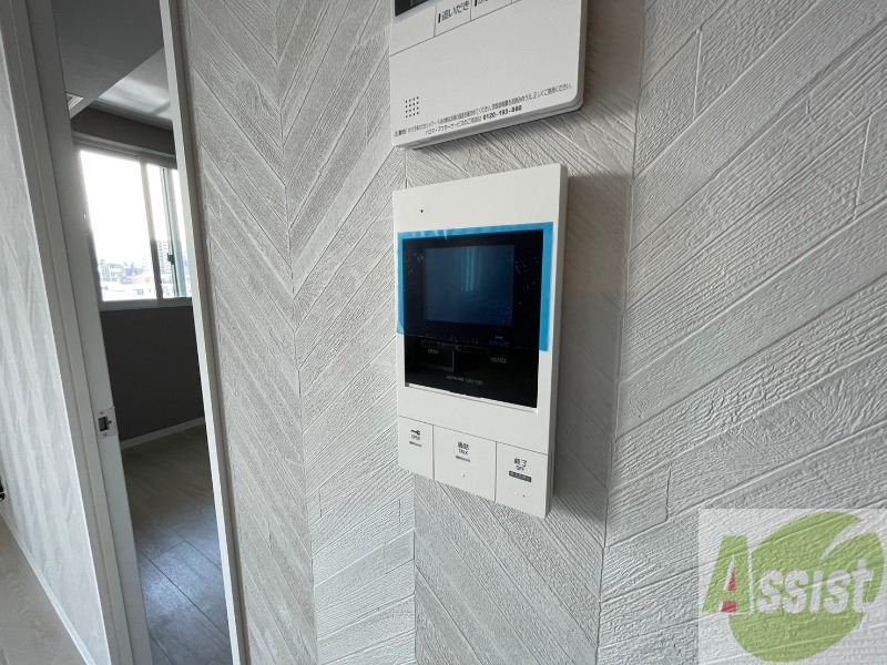 セキュリティ　ＴＶモニター付インターホンです。来客者の顔が見えるので安心！