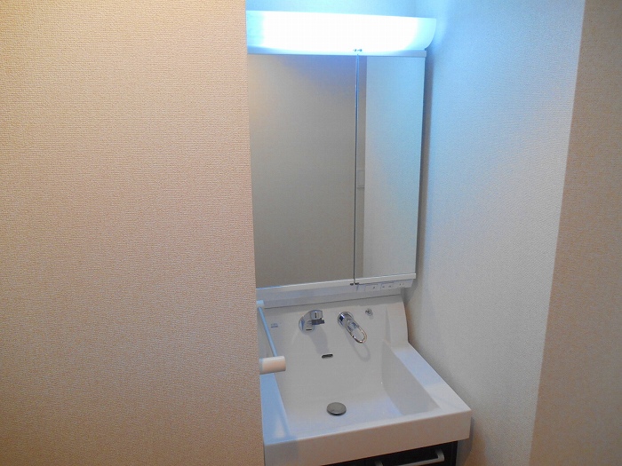 洗面設備　反転のお写真です