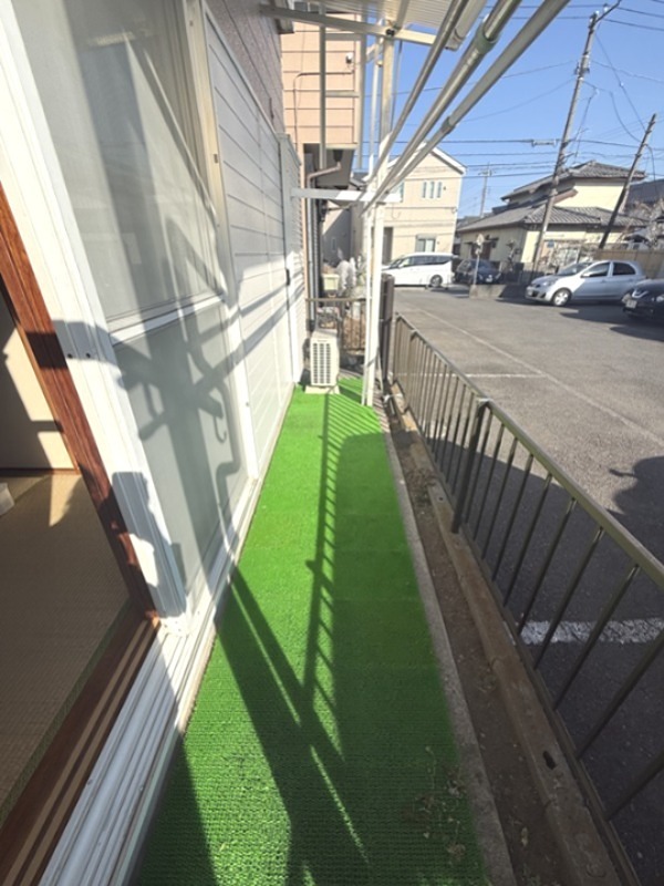 バルコニー　陽当たり良好です