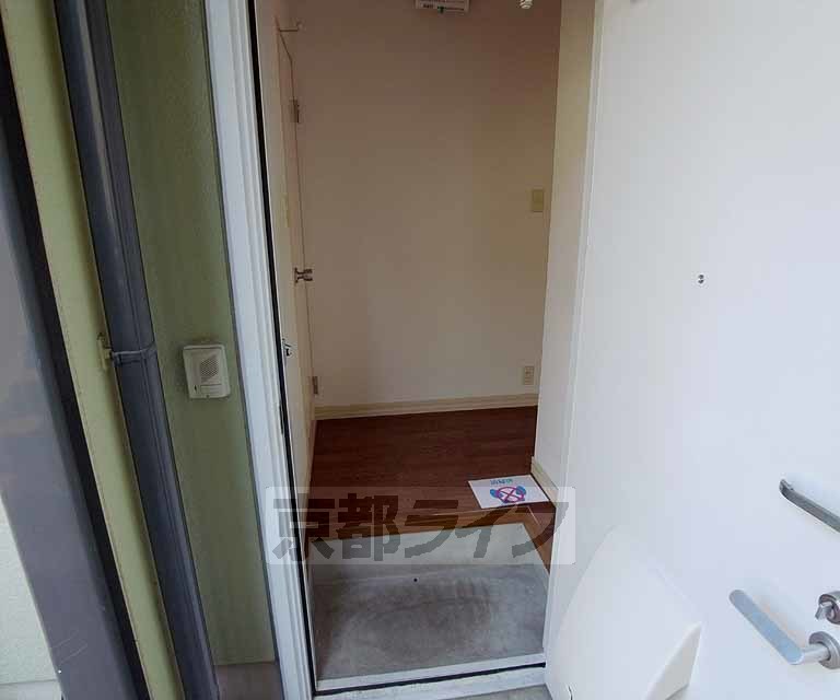 玄関　お部屋のすぐ見えない設計の玄関