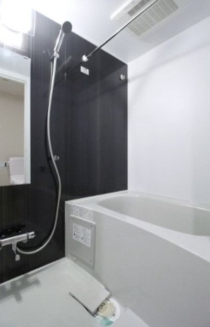 バス・シャワールーム　※同仕様（反転タイプ）